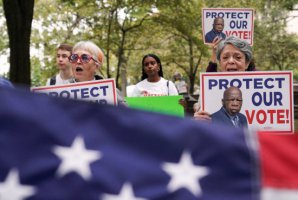 如沒有新的投票權(quán)法 美國選舉工作者很脆弱