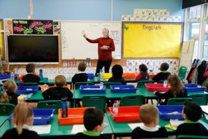 英國將為5-11歲兒童提供COVID疫苗