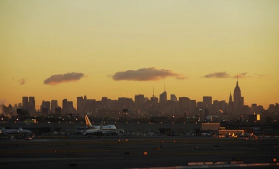 美國(guó)航空公司警告如果在機(jī)場(chǎng)附近部署 5G 服務(wù)將造成“災(zāi)難性中斷”