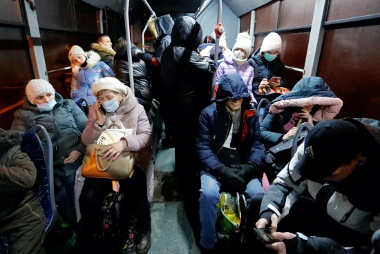 普京告訴俄羅斯政府安置離開頓巴斯的人