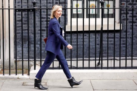 英國(guó)表示 如果俄羅斯從烏克蘭撤軍會(huì)解除對(duì)俄羅斯的