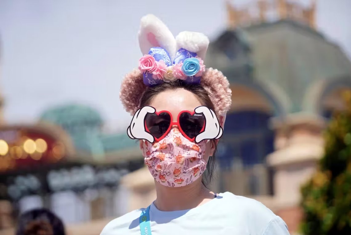 上海迪士尼樂(lè)園主題公園關(guān)閉三個(gè)月后重新開放