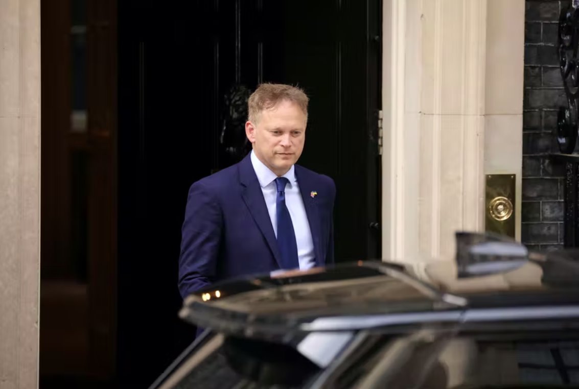 英國(guó)推出航空包機(jī)以解決機(jī)場(chǎng)中斷問題