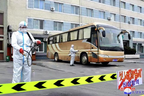 朝鮮從中國(guó)進(jìn)口的口罩和手套在宣布新冠疫情勝利前