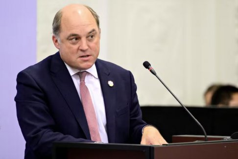 英國國防部長訪問烏克蘭表示支持