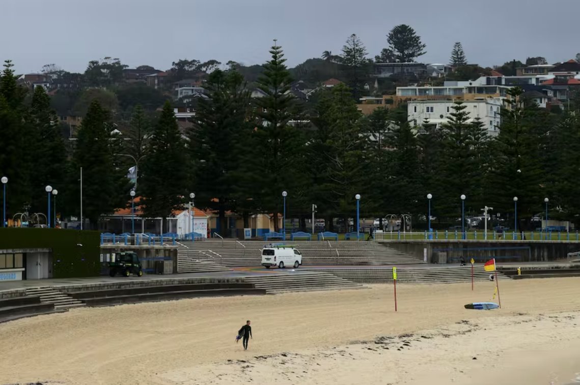 隨著澳大利亞內(nèi)陸城鎮(zhèn)為洪水高峰做好準備，救援工作全面展開