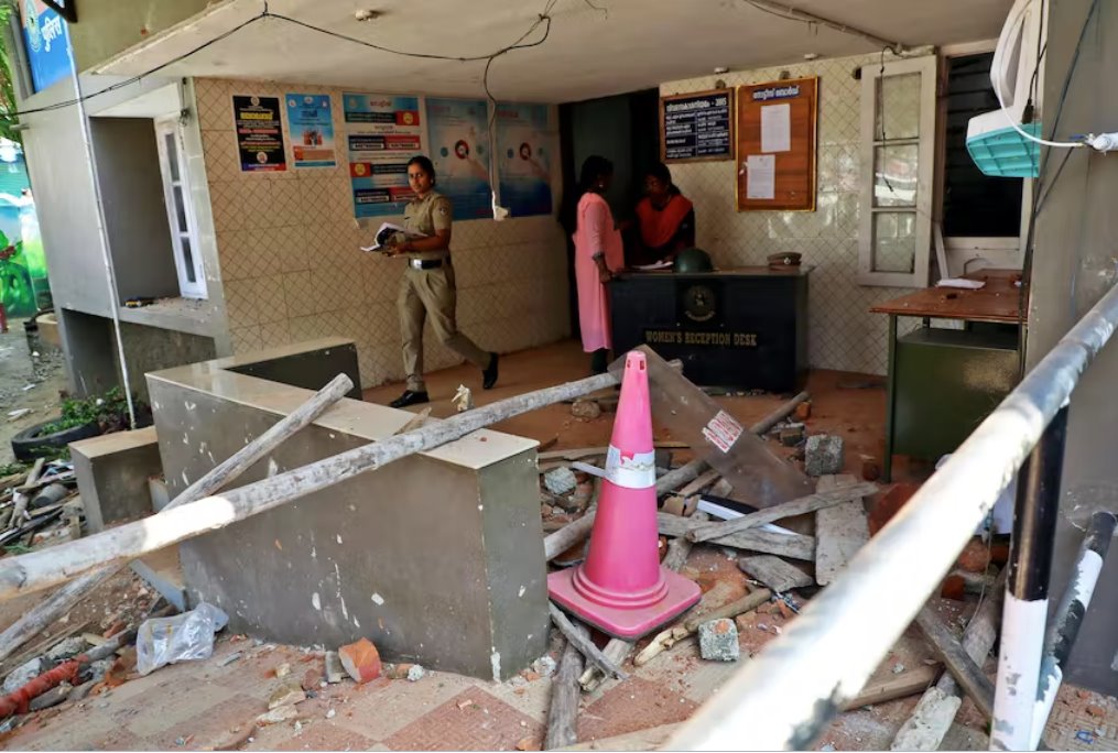 印度警方加強(qiáng)了喀拉拉邦阿達(dá)尼港周?chē)陌脖? /></p>
<p>溫州網(wǎng)<a href=