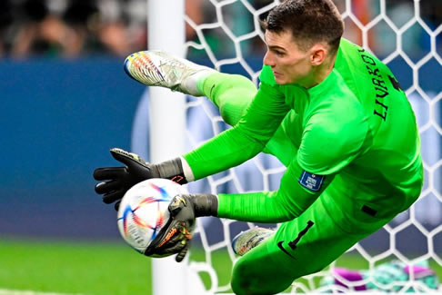 克羅地亞4-2日本 點(diǎn)球大戰(zhàn)利瓦科維奇撲出2個小鬼子