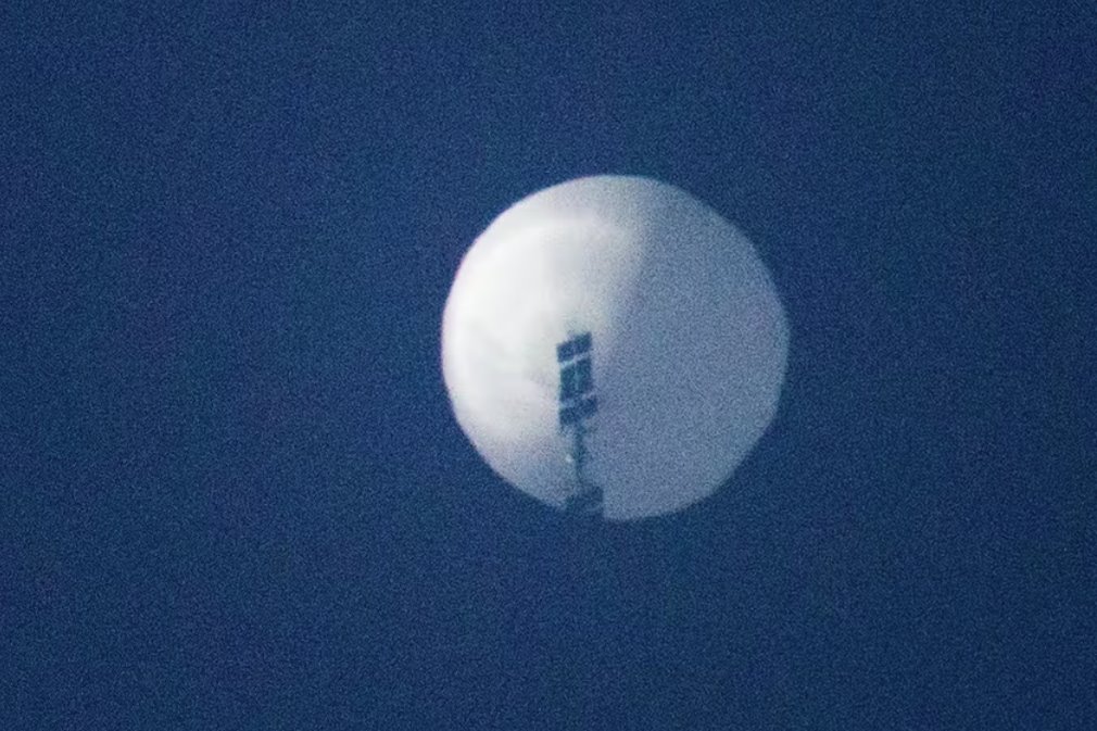 五角大樓稱中國(guó)間諜氣球飛過(guò)美國(guó)上空