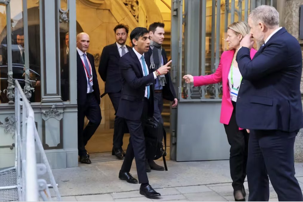 由于歐盟在國防方面缺乏領(lǐng)導(dǎo)力 柏林和巴黎&ldquo;缺席行動&rdquo;