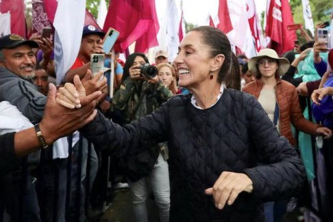 墨西哥執(zhí)政黨候選人希因鮑姆民意調(diào)查擴大領(lǐng)先優(yōu)勢