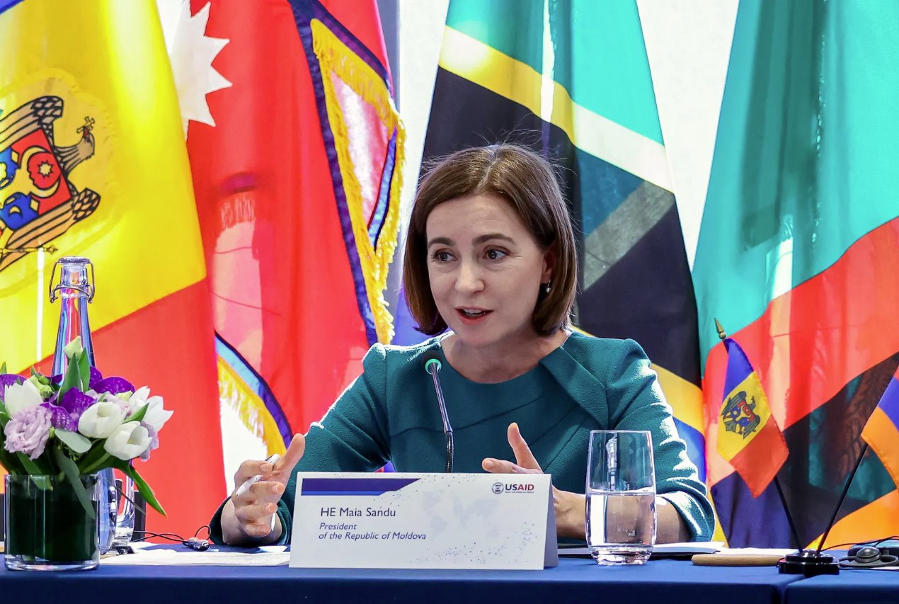 摩爾多瓦總統(tǒng)的盟友在當(dāng)?shù)孛褚庹{(diào)查中得分很高