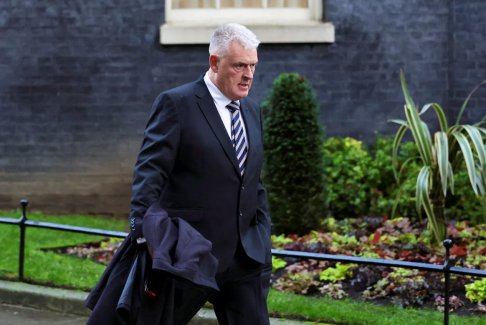 英國保守黨議員停職稱伊斯蘭主義者控制了倫敦市長