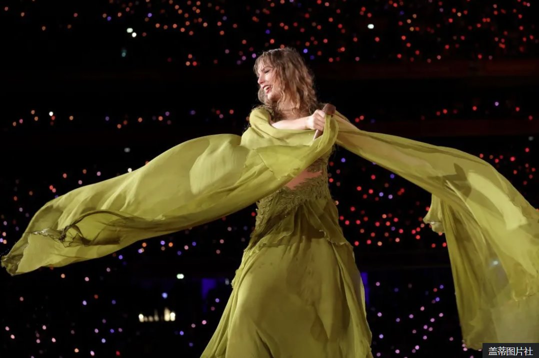 泰勒·斯威夫特最后一場演出于周一晚上在法國里昂遭遇大雨天氣。