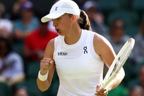 溫網(wǎng)頭號(hào)種子斯瓦泰克晉級(jí)第三輪