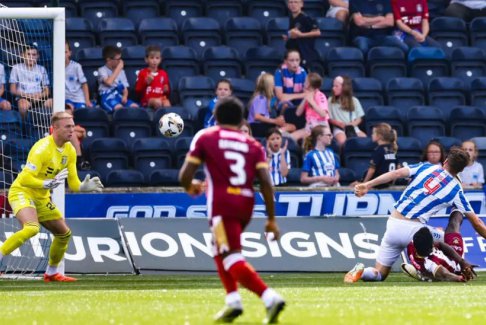 英超第一階段基爾馬諾克0-3圣約翰斯通