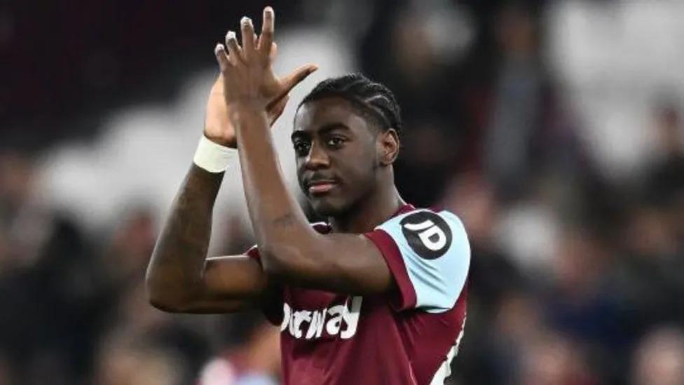 迪文·穆巴馬即將轉(zhuǎn)會(huì)曼城,但需要支付醫(yī)療費(fèi)和賠償費(fèi)