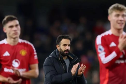 曼聯(lián)沒(méi)有快速解決辦法