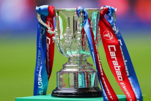 聯(lián)賽杯半決賽利物浦戰(zhàn)平托特納姆熱刺