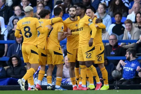 狼隊逆轉(zhuǎn)取勝 英超伊普斯維奇1-2狼隊