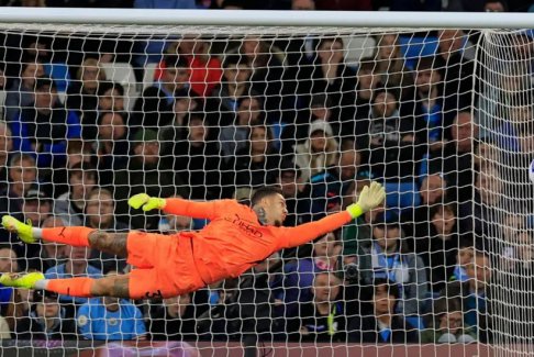 曼城應(yīng)該留下誰或者出售誰？