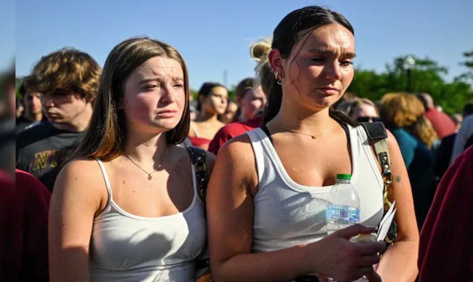 佛羅里達(dá)州大規(guī)模槍擊事件已造成兩人死亡，五人受傷。