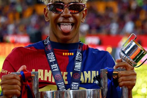 亞馬爾更像梅西還是更像羅納爾多