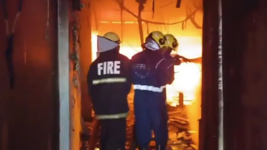 科威特一公寓樓發(fā)生火災，造成5人死亡，數(shù)人受傷