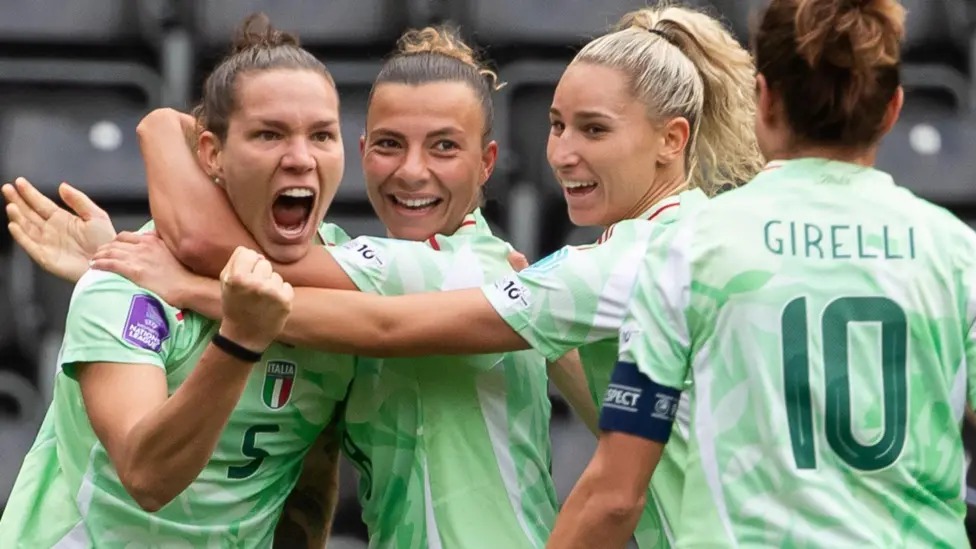 意大利在首場(chǎng)比賽中攻入了對(duì)陣威爾士的全部四個(gè)進(jìn)球