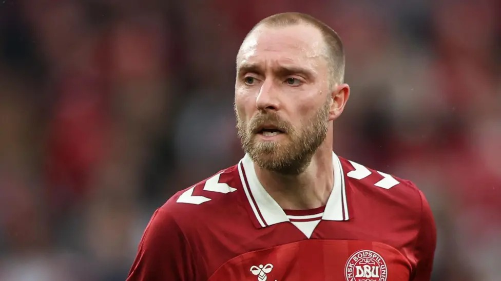 克里斯蒂安&middot;埃里克森(ChristianEriksen)代表丹麥隊(duì)出戰(zhàn)