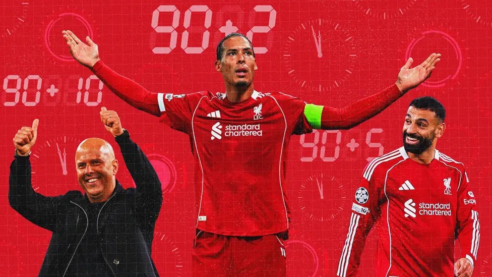 阿內(nèi)&middot;斯洛特、維吉爾&middot;范戴克和穆罕默德&middot;薩拉赫慶祝利物浦的一些已故冠軍