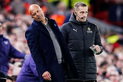 英超冠軍利物浦“看起來很容易受傷”