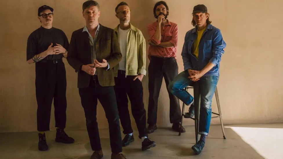 Idlewild的新同名專輯于周五發(fā)行，他們將于十月份在英國巡演。