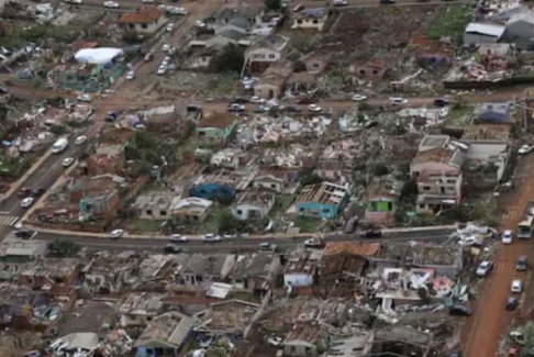 巴西龍卷風致6人死亡700多人受傷