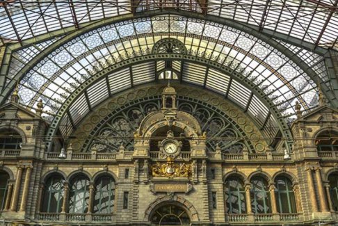 追尋盧浮宮的寶藏：走進(jìn)安特衛(wèi)普的珠寶地下世界