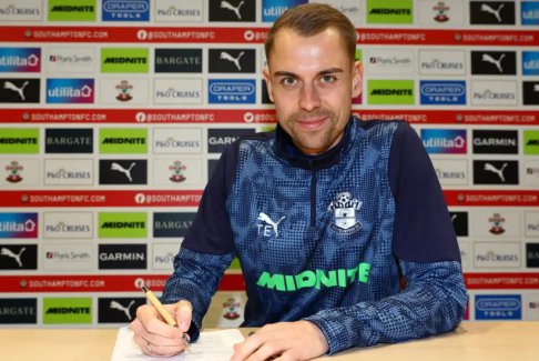 湯達(dá)·埃克特簽約南安普頓新任主教練
