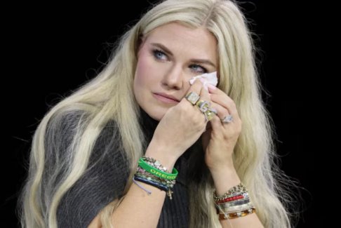 查理·柯克的遺孀艾麗卡·柯克駁斥關(guān)于她珠寶的陰謀