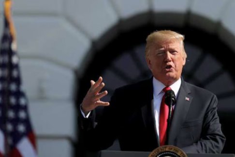 特朗普計劃在2026年投入數(shù)十億美元擴大移民打擊力度