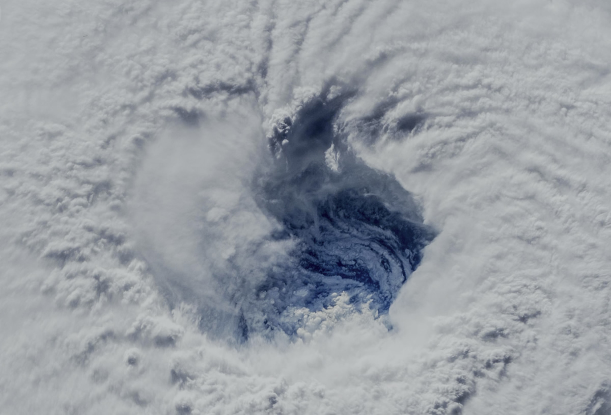 臺風(fēng)形成的原因是什么？臺風(fēng)形成的條件有哪些？