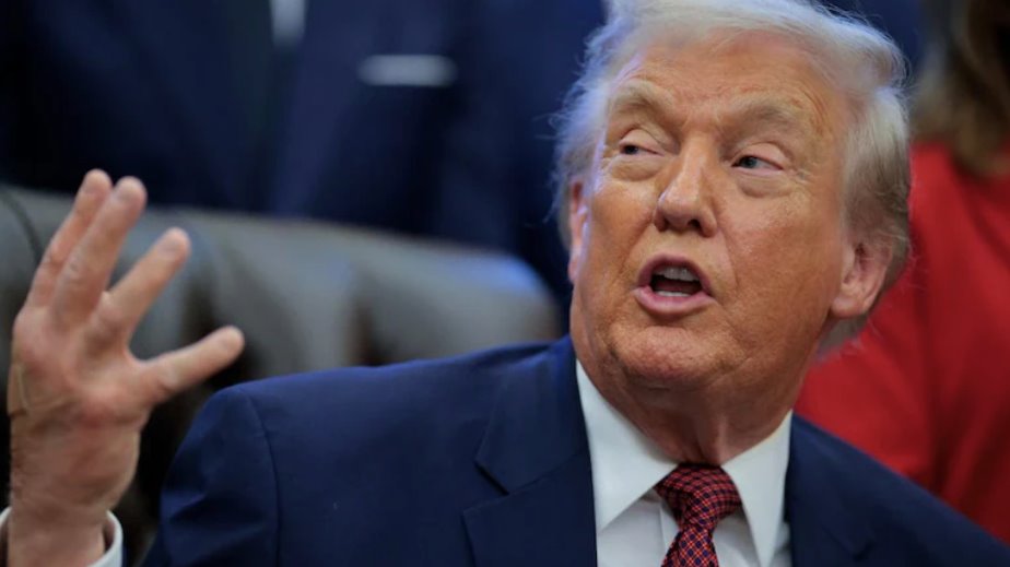 該決議稱，特朗普對印度征收50%的關稅是&ldquo;非法的&rdquo;，并且對美國工人有害。