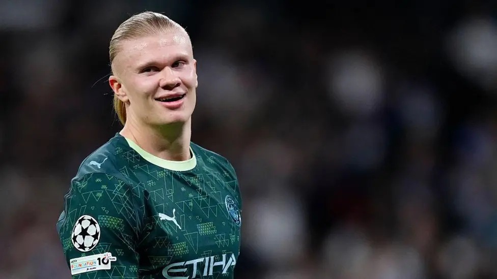 埃爾林·哈蘭德于2025年10月創(chuàng)建了他的YouTube賬號