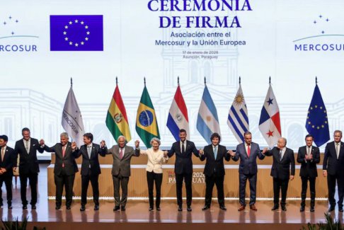 歐盟與南美洲南方共同市場經(jīng)過25年談判簽署自由貿(mào)