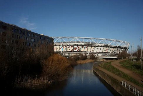 英超聯(lián)賽西漢姆聯(lián)對(duì)陣桑德蘭的比賽將開球