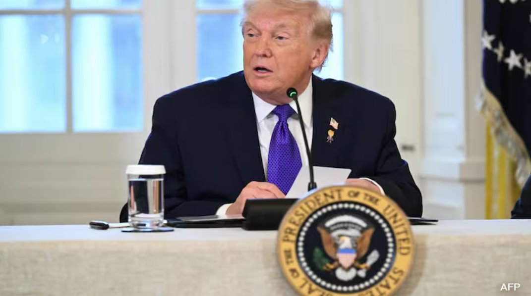 特朗普在華盛頓特區(qū)的白宮會見了各大石油公司首席執(zhí)行官