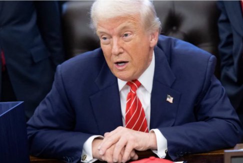 特朗普曾試圖以自己的名字命名機(jī)場(chǎng)和火車(chē)站