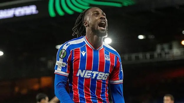 埃文&middot;蓋桑德慶祝進(jìn)球